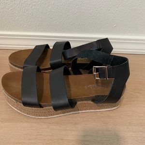 Spring Step Patrizia Black Strap Platform Sandals, Size 10